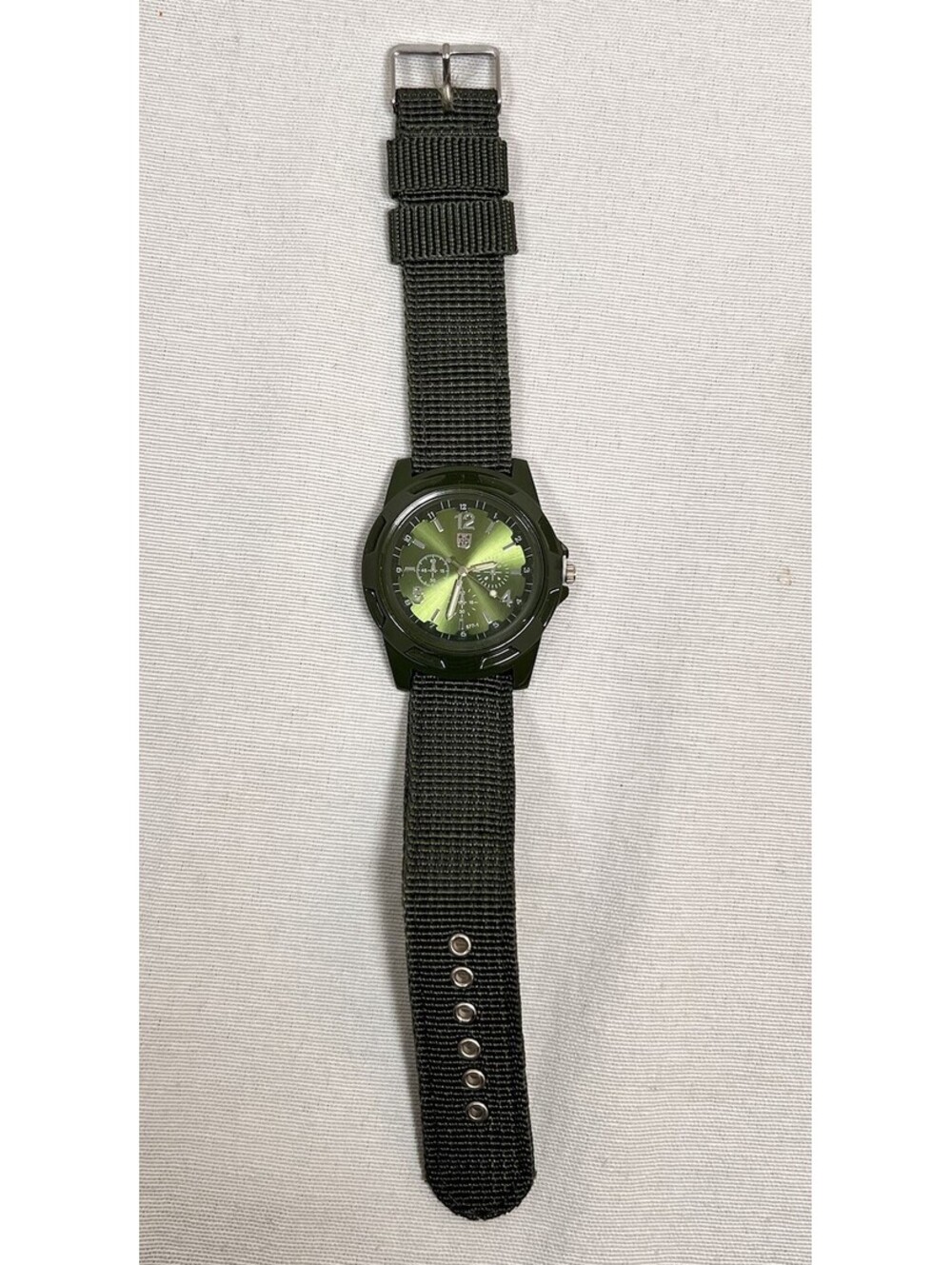 Gemius Army Unisex Watch Green Dial with Green Strap -Needs Battery